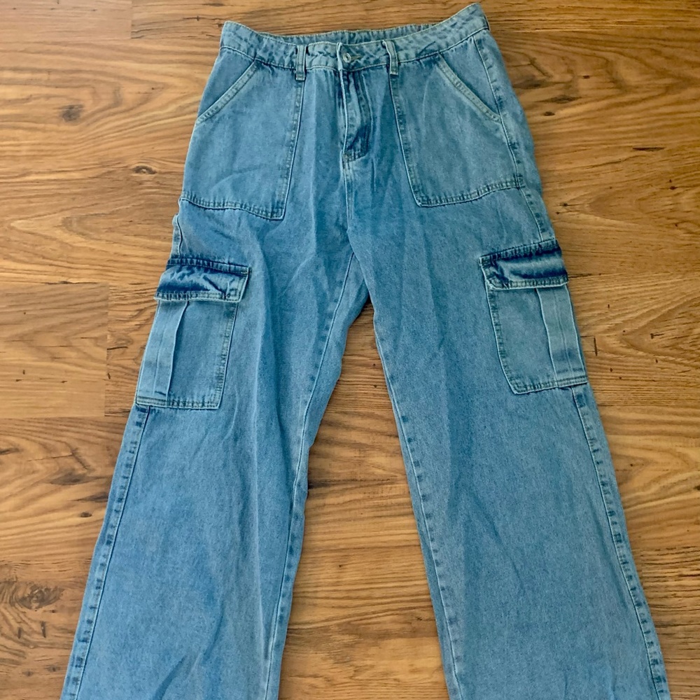 High waisted cargo jeans